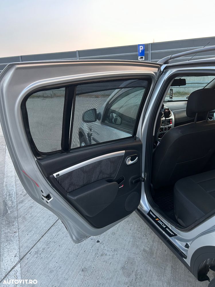 Dacia Sandero 1.6 MPI Laureate - 8