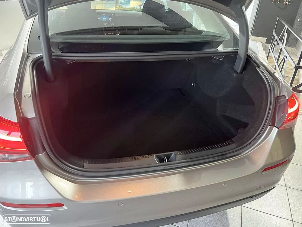 Mercedes-Benz A 180 Limousine d 7G-DCT Style - 25