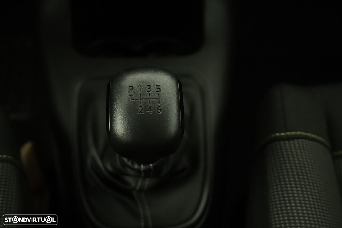 Citroën C3 1.2 PureTech Plus - 14