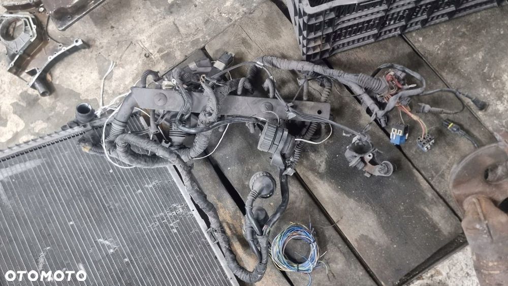 WIĄZKA INSTALACJA SILNIKA BMW E31 E32 M70 5.0 V12 - 1