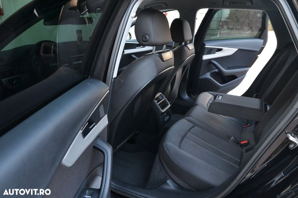 Audi A4 2.0 TDI S tronic Design - 15
