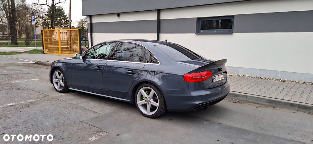 Audi A4 Limousine 1.8 TFSI Ambiente - 3