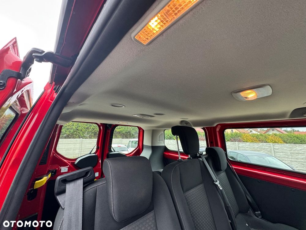 Ford Transit - 15