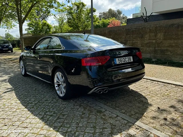 Audi A5 2.0 TDI Multitronic S-line - 5