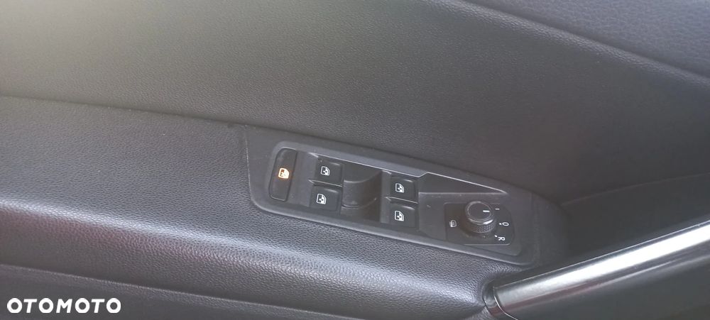 Volkswagen Touran - 13