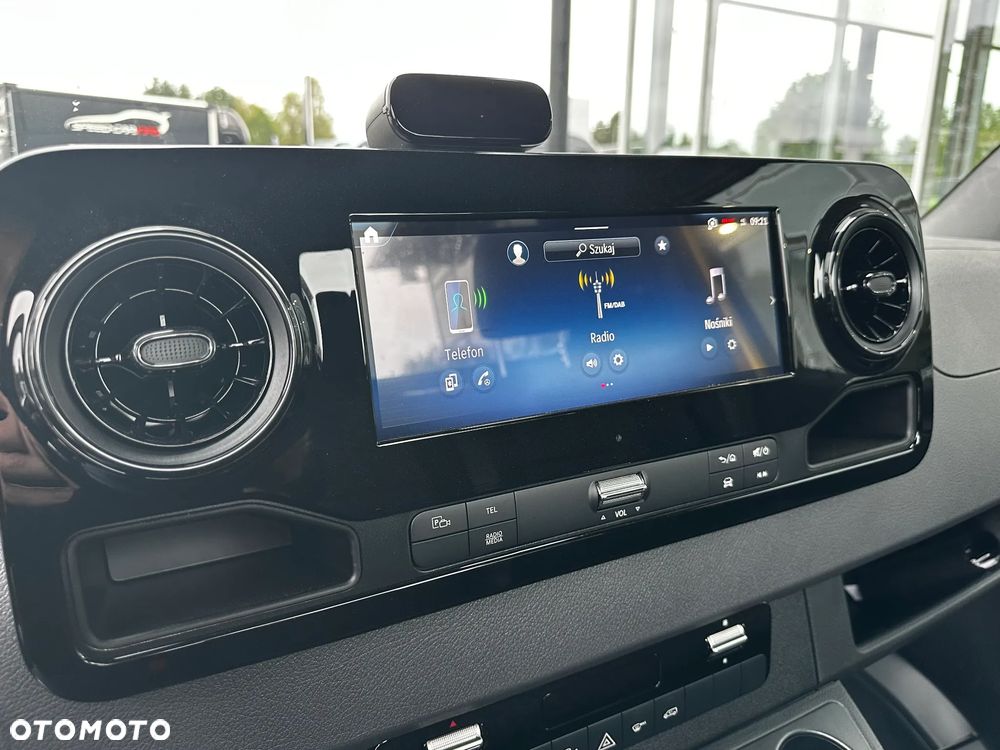 Mercedes-Benz SPRINTER 319 CDI - 20