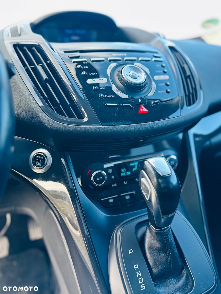 Ford Kuga 2.0 TDCi 4x4 Individual - 12