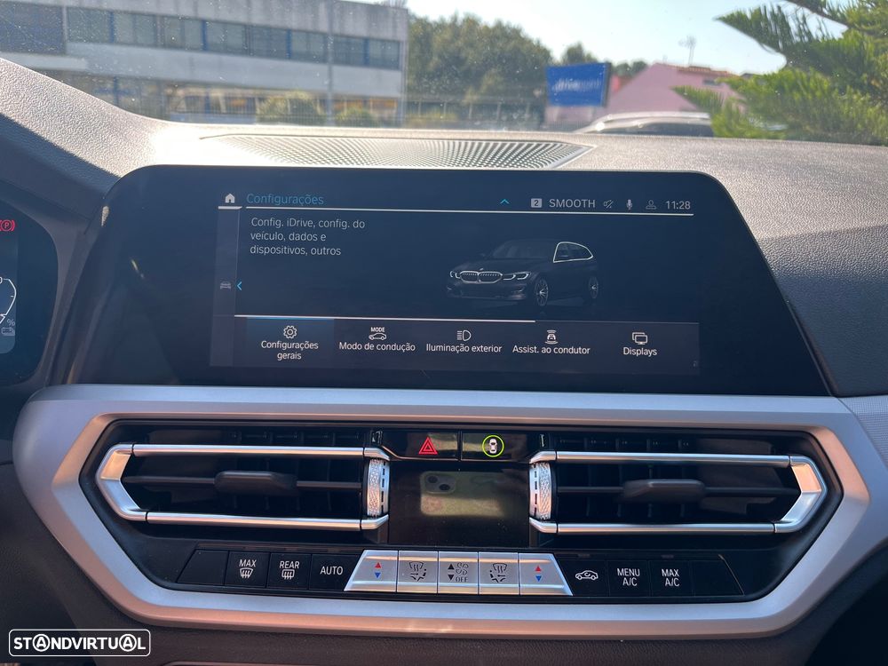 BMW 320 e Corporate Edition Auto - 48