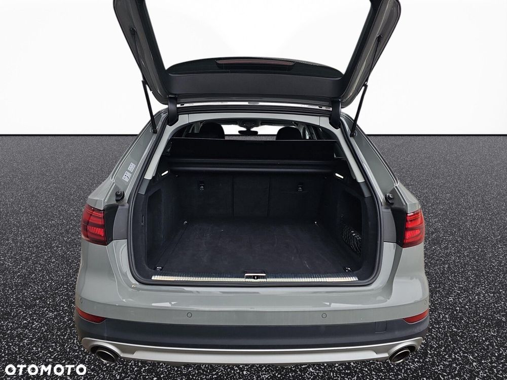 Audi A4 Allroad - 28