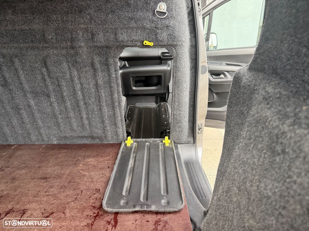 Opel Combo 1.5 CDTi IVA DEDUTÍVEL - 30