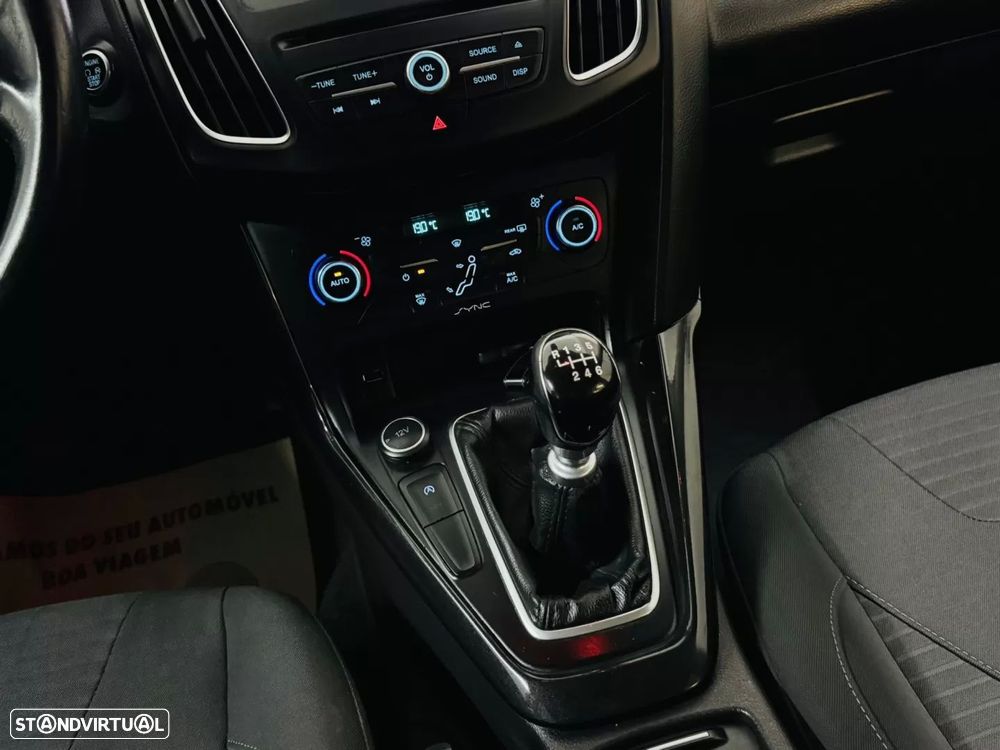 Ford Focus 1.5 TDCi Titanium - 26