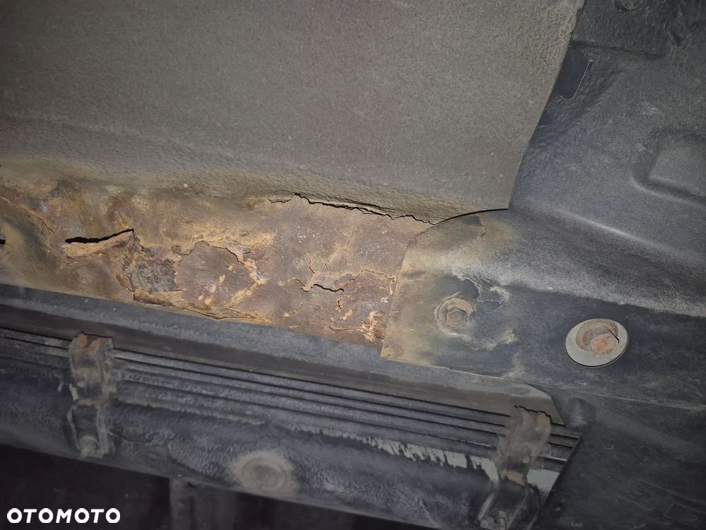 Kia Sportage 2.0 XL 2WD - 16