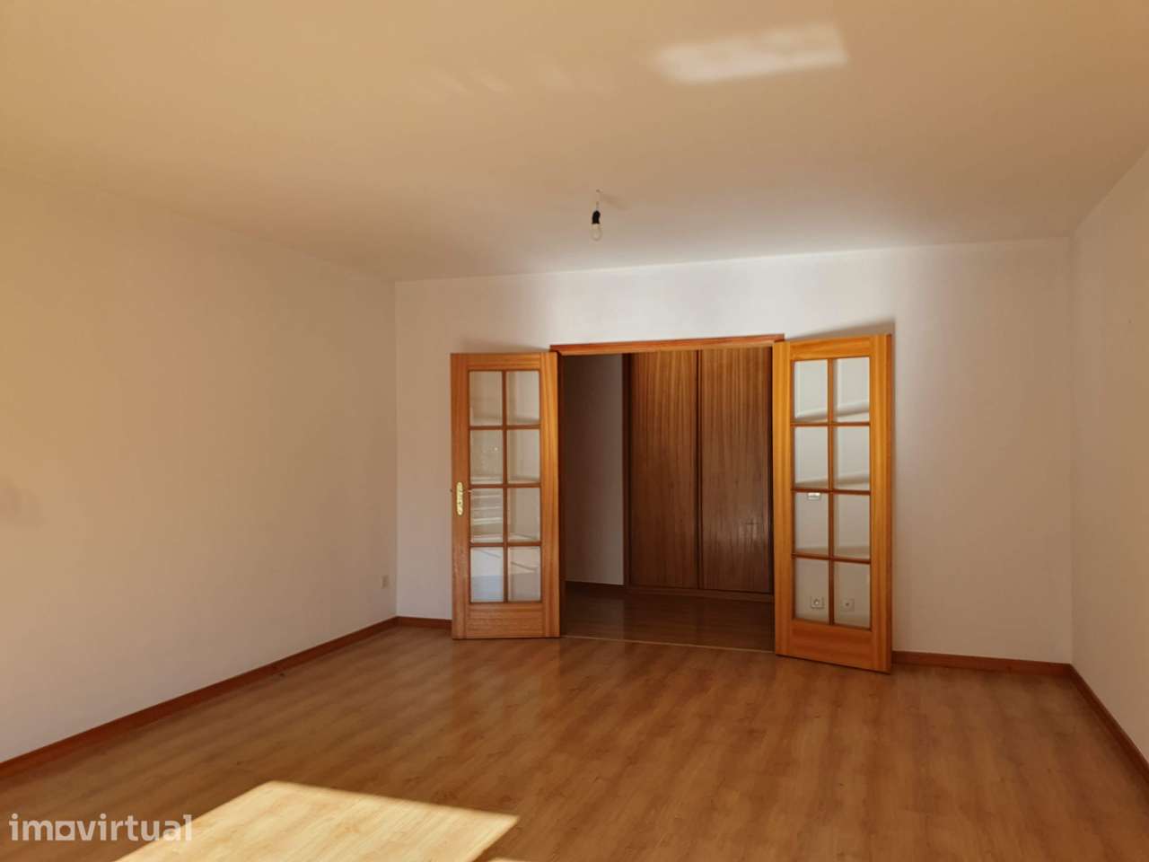 Apartamento T2 - Vila Nova de Gaia - Grande imagem: 3/17