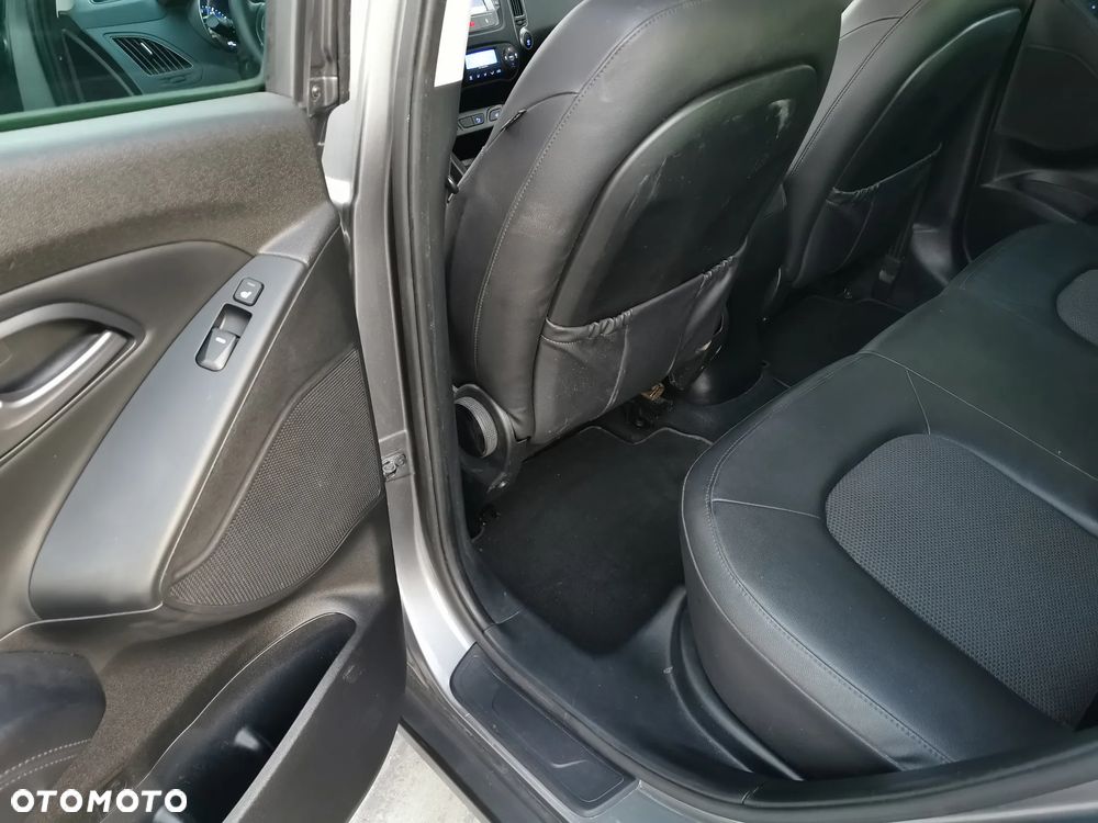 Hyundai ix35 - 24