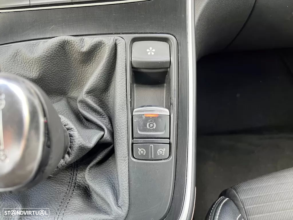 Renault Grand Scénic 1.5 dCi Intens Hybrid Assist SS - 19
