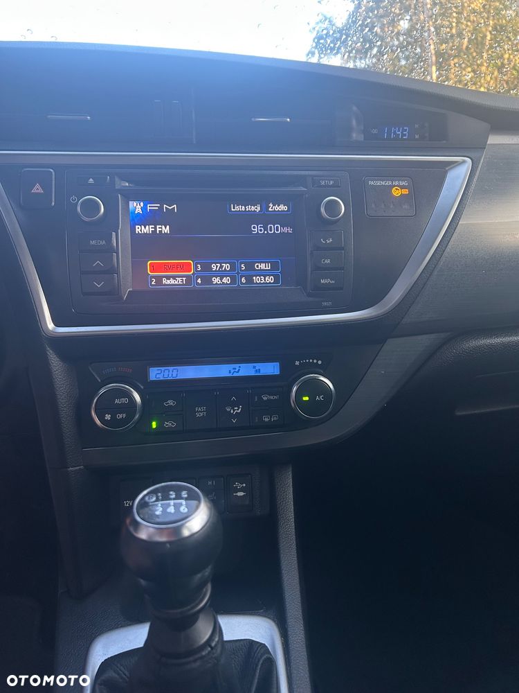 Toyota Auris - 33