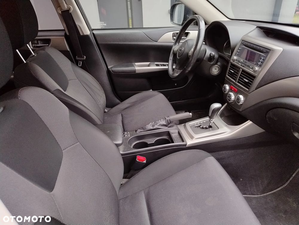 Subaru Impreza 2.0 RA - 12