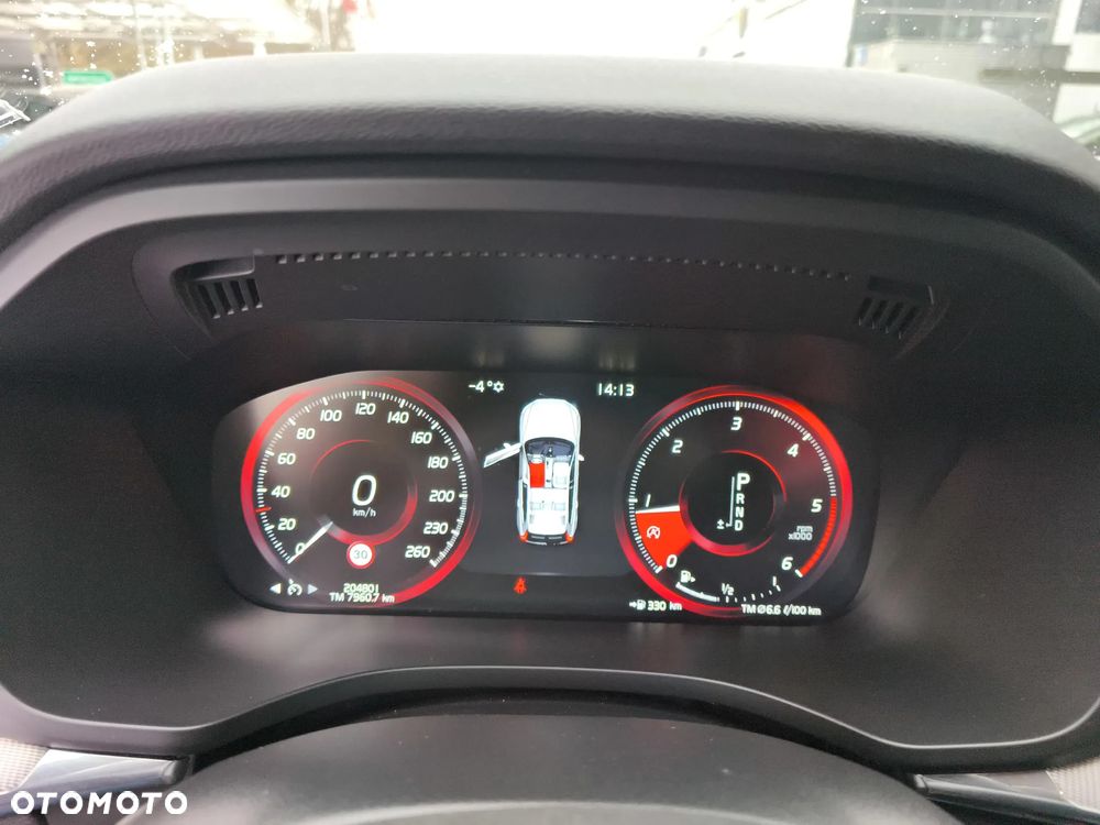 Volvo XC 60 D4 SCR R-Design - 14