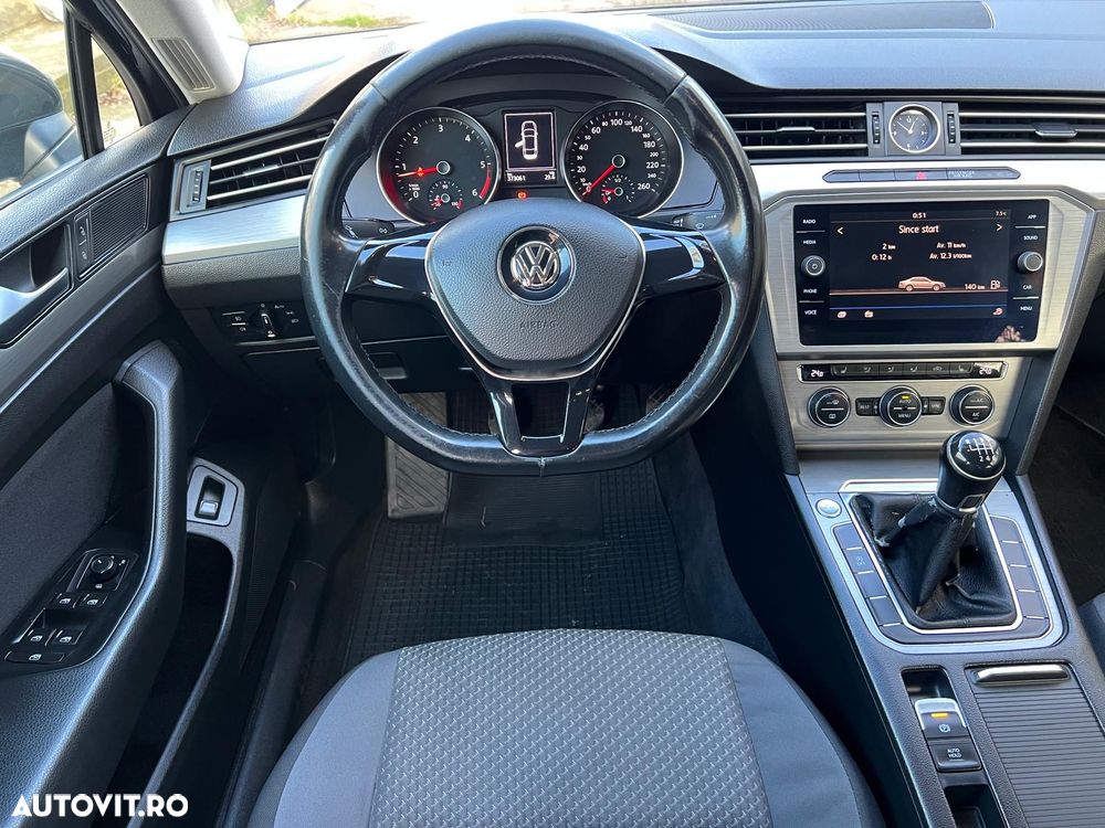Volkswagen Passat 1.6 TDI Comfortline - 6