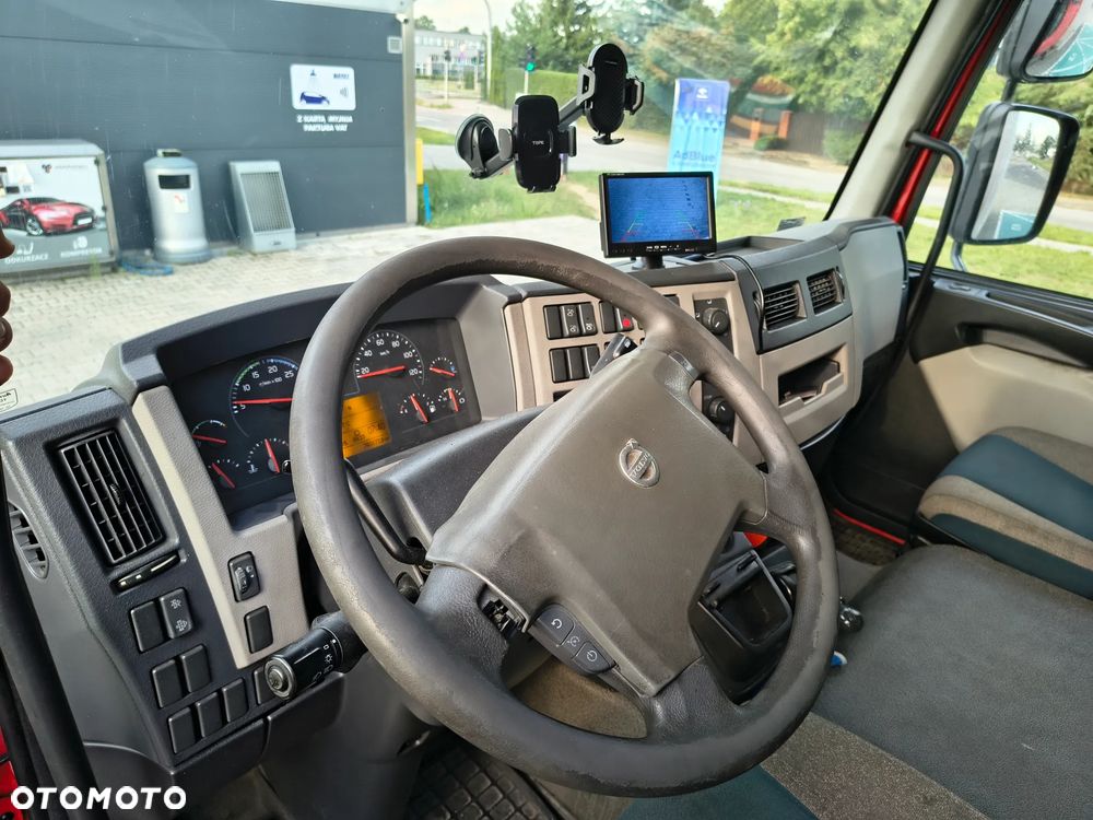 Volvo FL 250 - 8