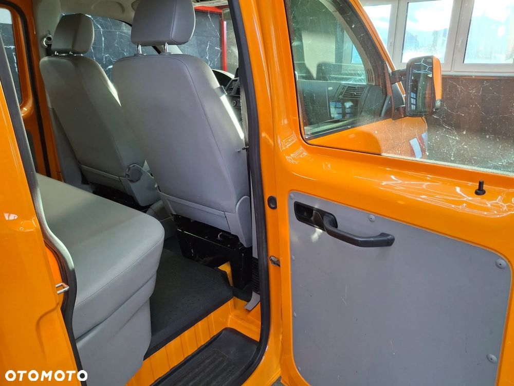 Volkswagen Transporter T5 Lift Doka Brygadówka Serwisowy Drogowy Półki Szuflady Warsztat Auto Warsztat Służba Drogowa Pomarańczowy Mobilny Serwis - 29