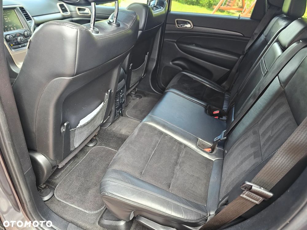 Jeep Grand Cherokee 3.6 V6 Overland - 11