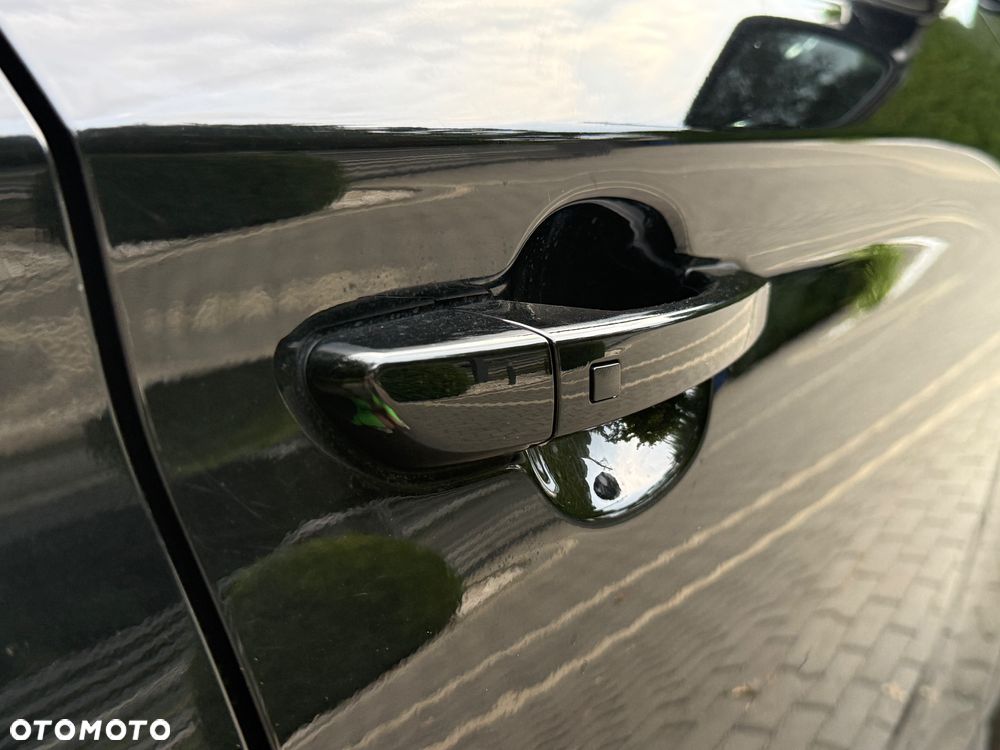 Hyundai Kona 1.6 T-GDI DCT Premium - 31