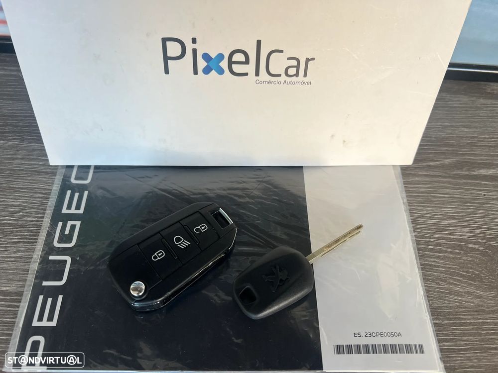 Peugeot 2008 PureTech 130 EAT8 Allure - 47