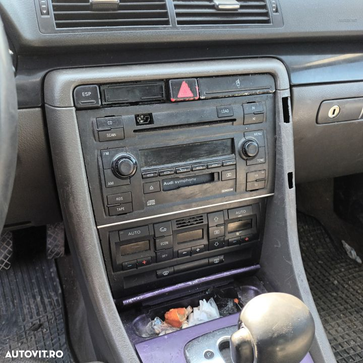 Dezmembrari  Audi A4 B6 (8E)  2000  > 2004 1.8 T Benzina - 4