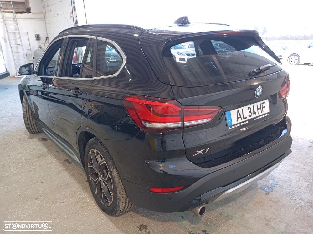 BMW X1 25 e xDrive xLine - 2