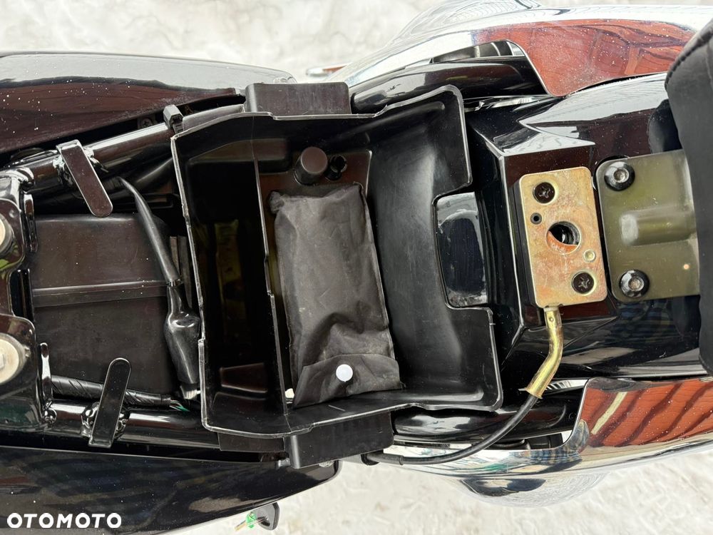 Suzuki Marauder - 38