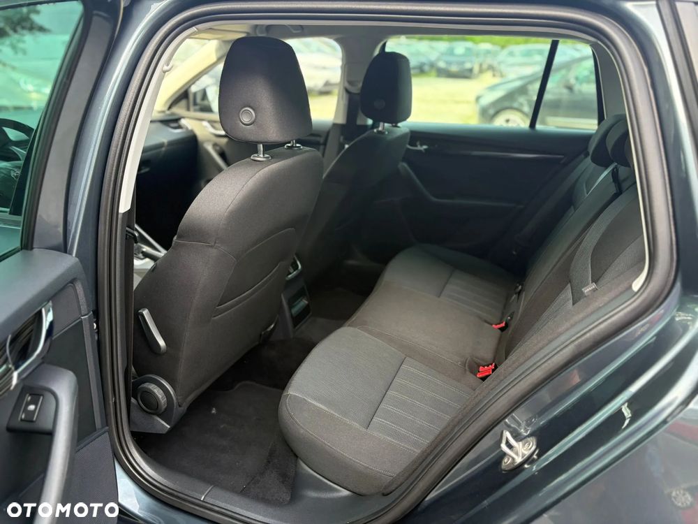 Skoda Octavia 1.5 TSI ACT Clever DSG - 11