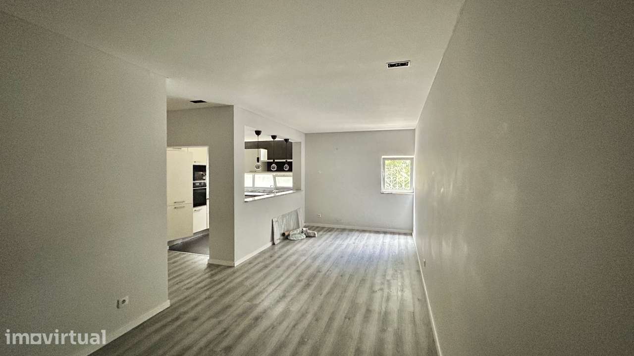 Apartamento T2 em Alvalade - Grande imagem: 4/14