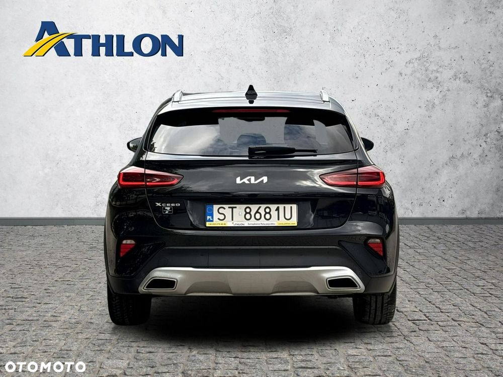 Kia XCeed 1.5 T-GDI M - 4