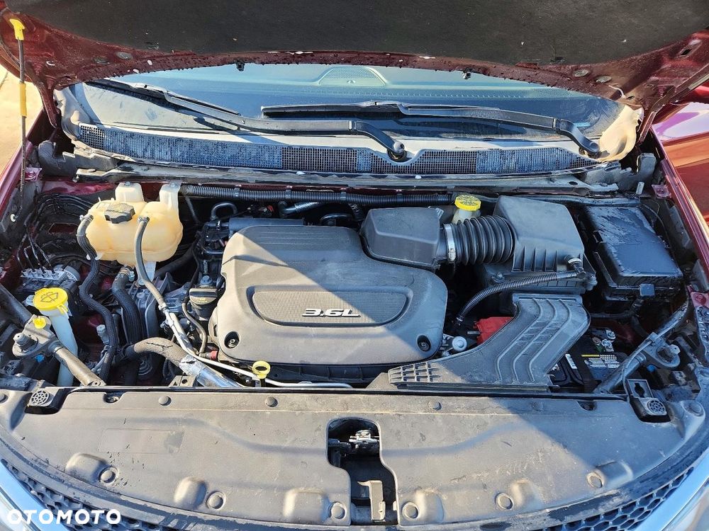 Chrysler Pacifica - 9