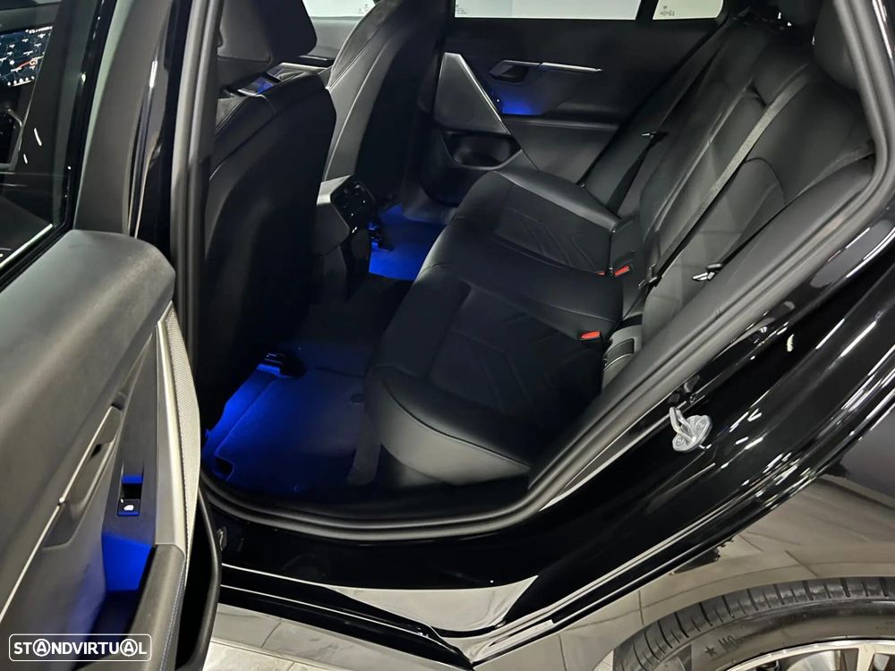 BMW 530 e Pack Desportivo M - 21