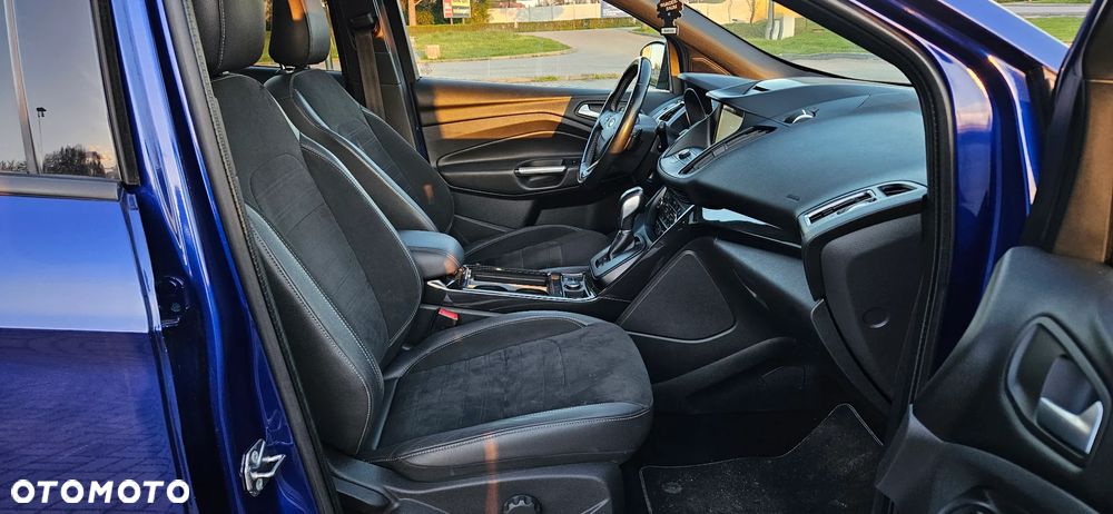 Ford Kuga 2.0 TDCi 4x4 ST-Line - 8