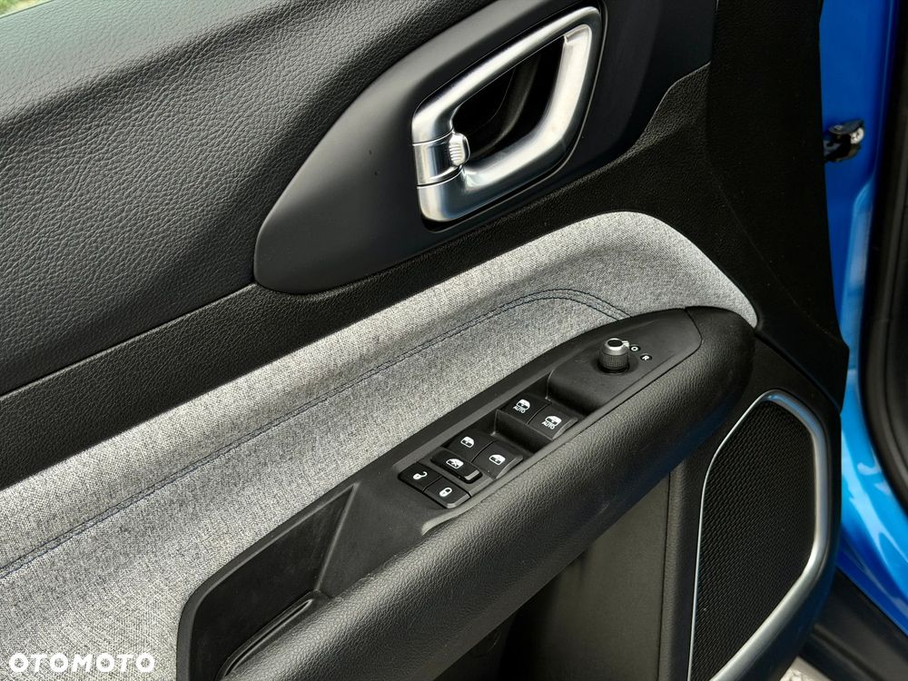 Jeep Compass - 18