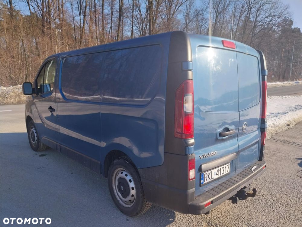 Opel Vivaro - 2