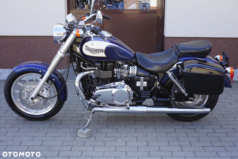 Triumph America - 21