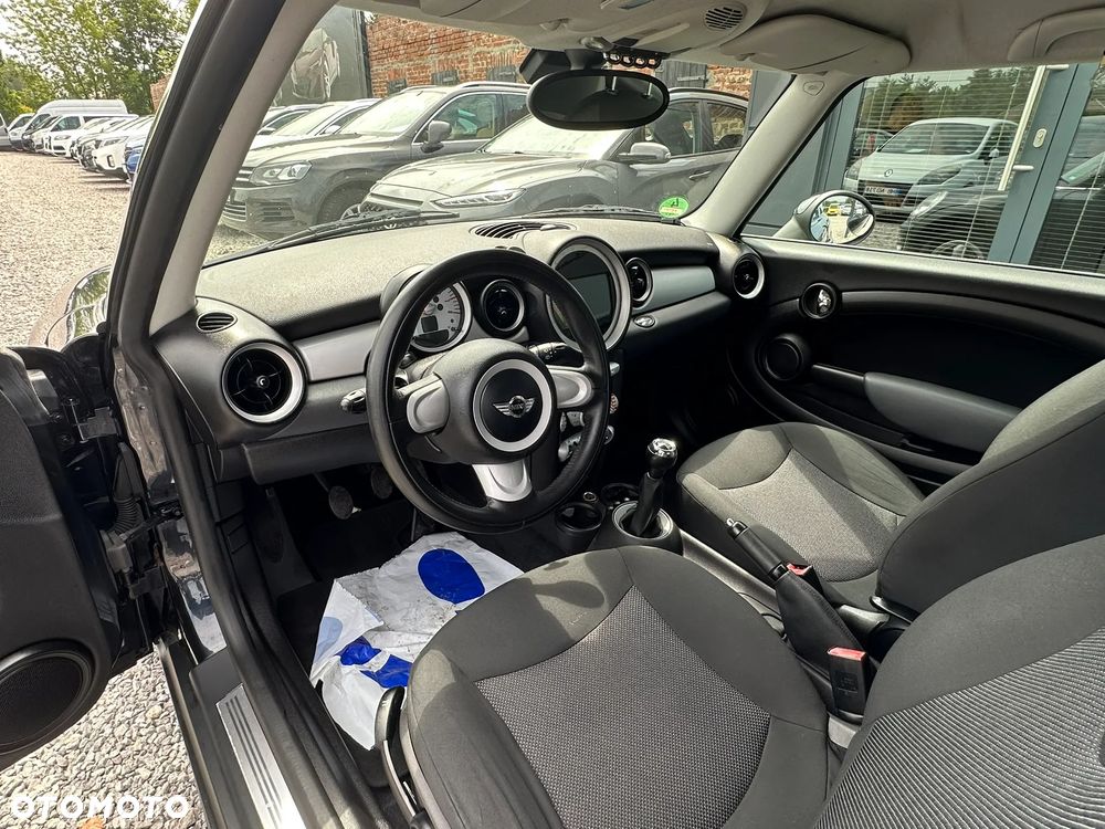 MINI ONE Standard - 14