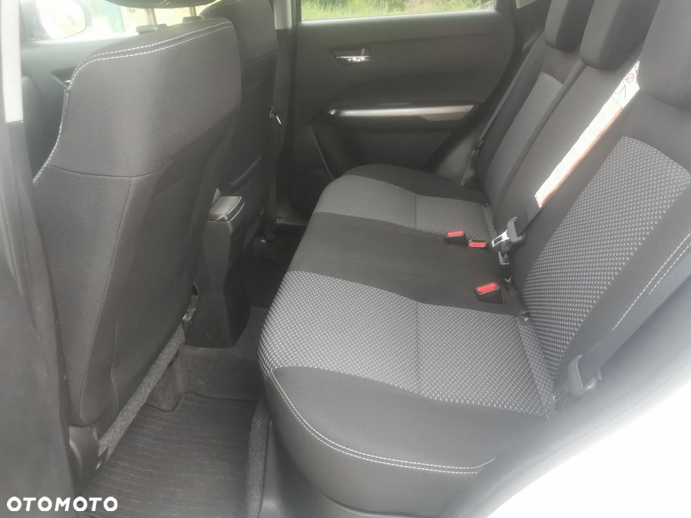 Suzuki Vitara 1.4 Boosterjet Hybrid Automatik Comfort - 10