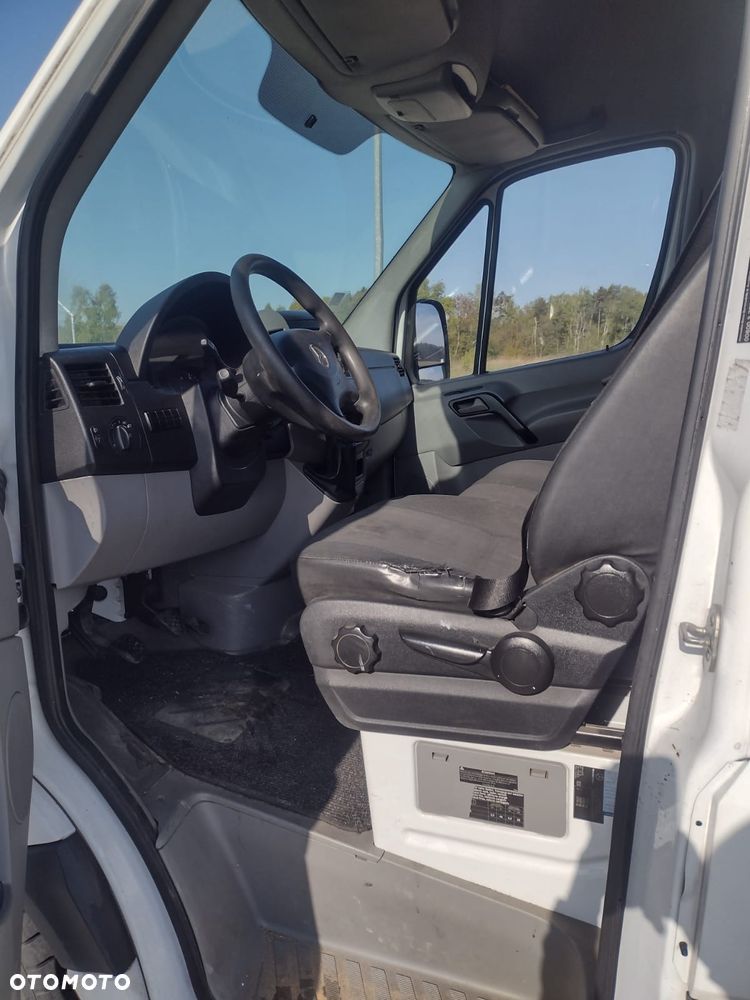 Mercedes-Benz Sprinter - 8