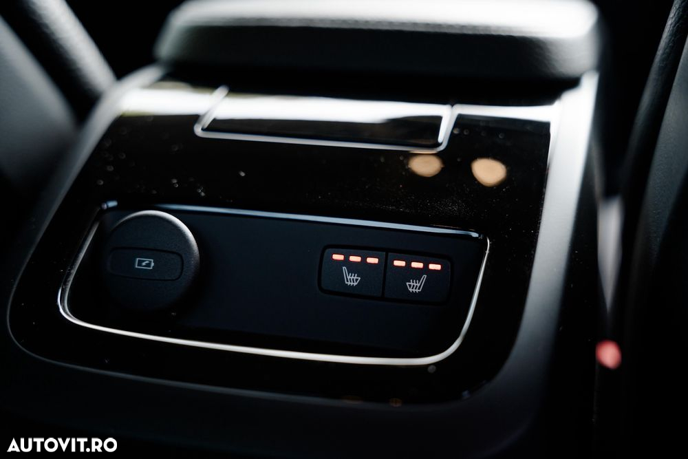 Volvo S90 T8 Recharge AWD Geartronic Inscription - 27