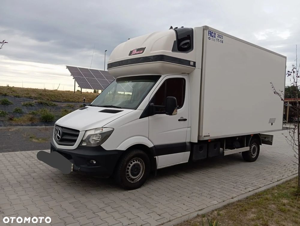 Mercedes-Benz Sprinter - 3