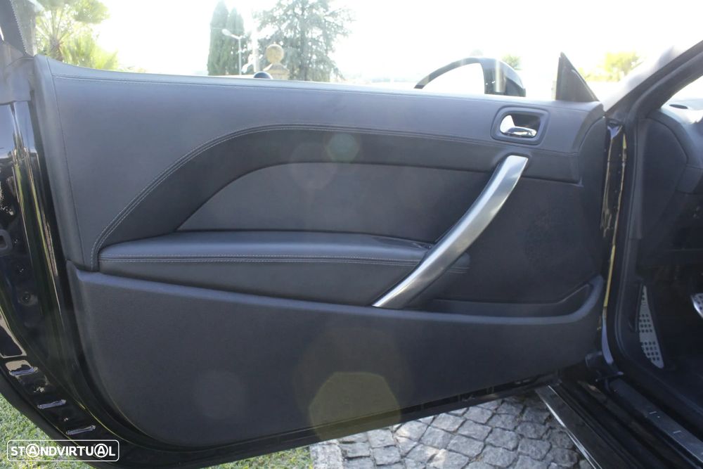 Peugeot RCZ 1.6 THP SE Black Yearling - 10