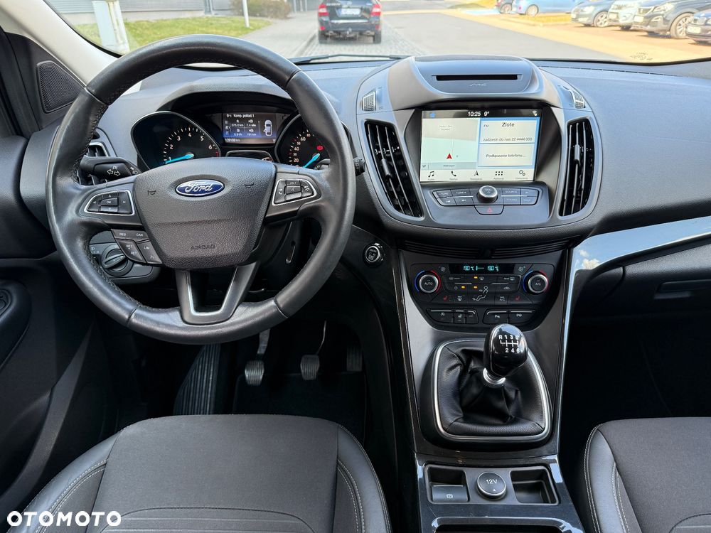 Ford Kuga 1.5 EcoBoost 2x4 Titanium - 13