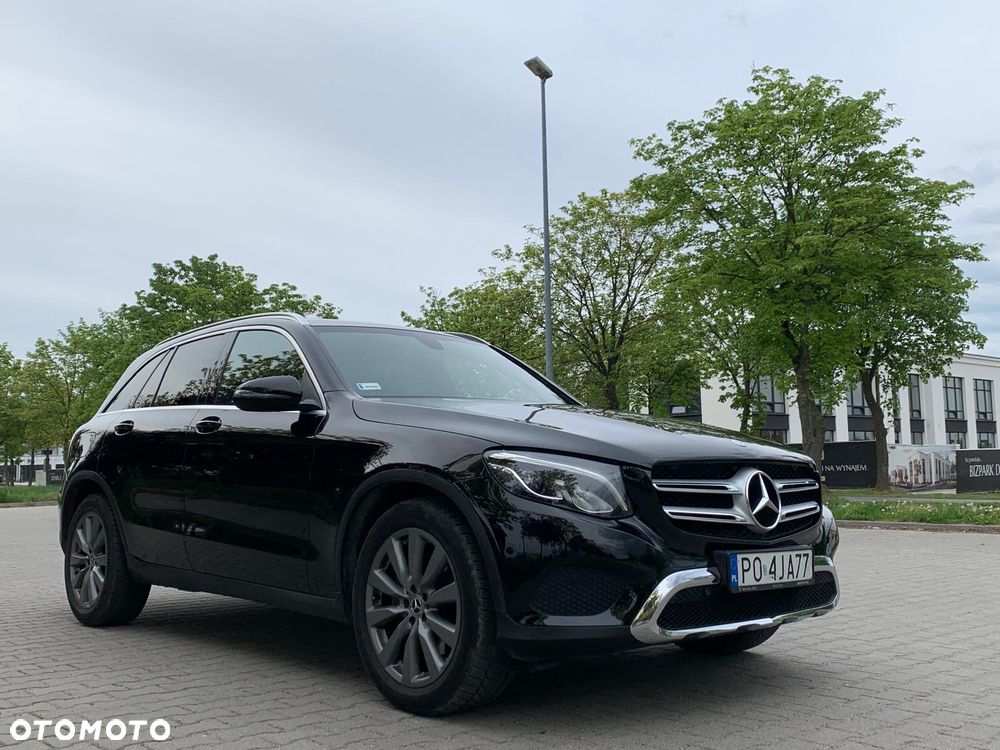 Mercedes-Benz GLC - 11