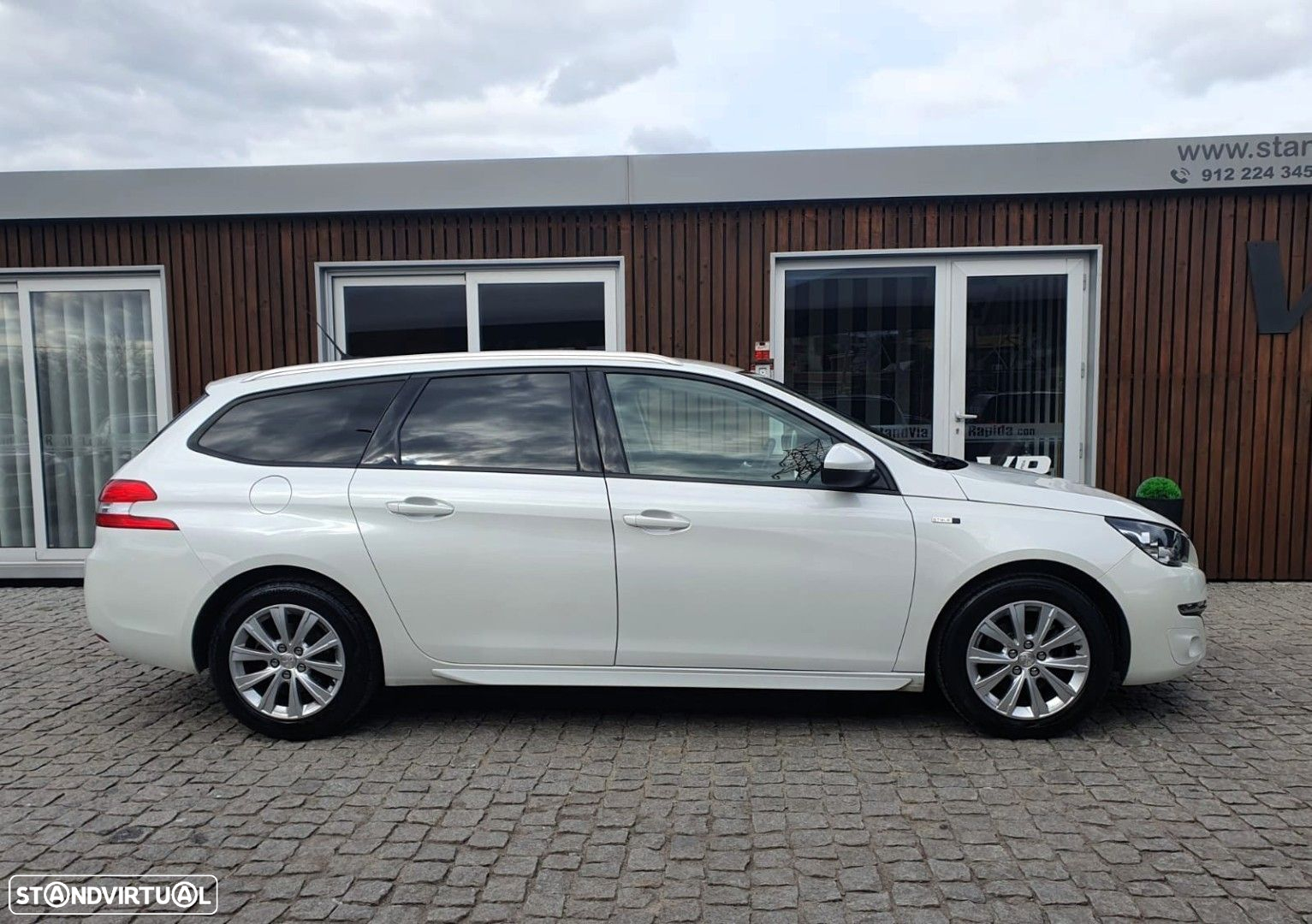 Peugeot 308 SW 1.6 BlueHDi Style - 19