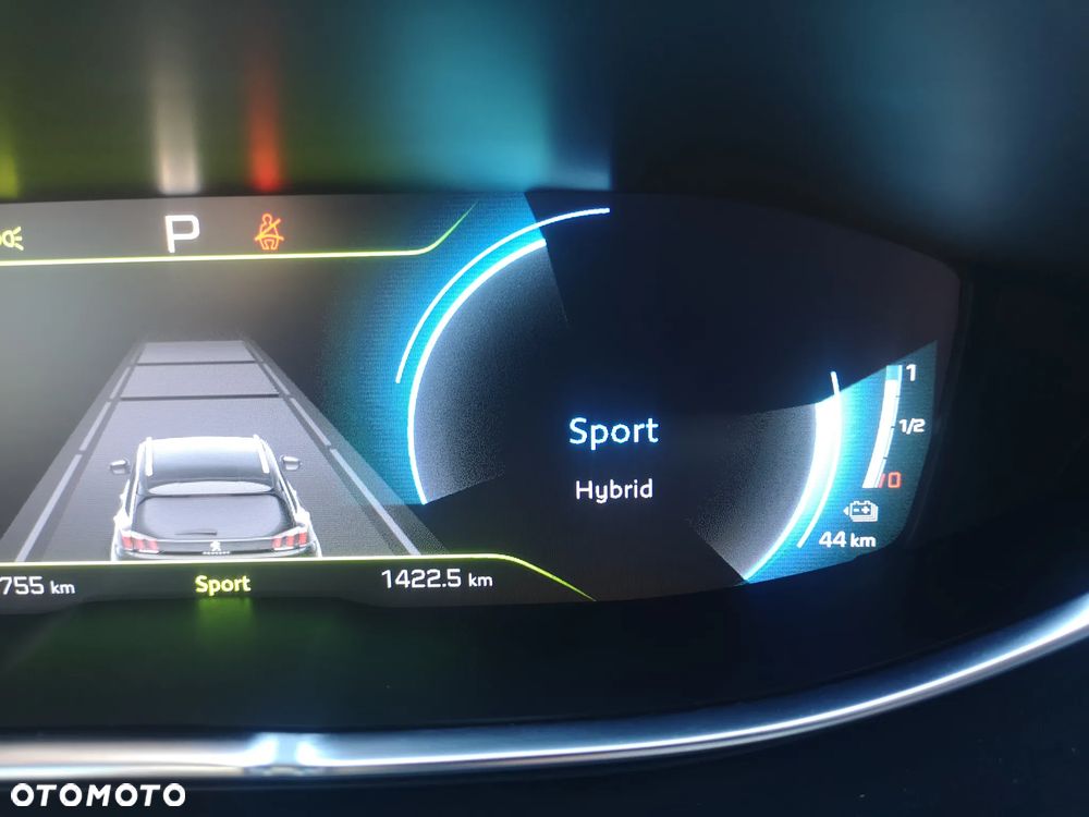 Peugeot 3008 1.6 PureTech Hybrid PHEV Allure Pack S&S EAT8 - 19